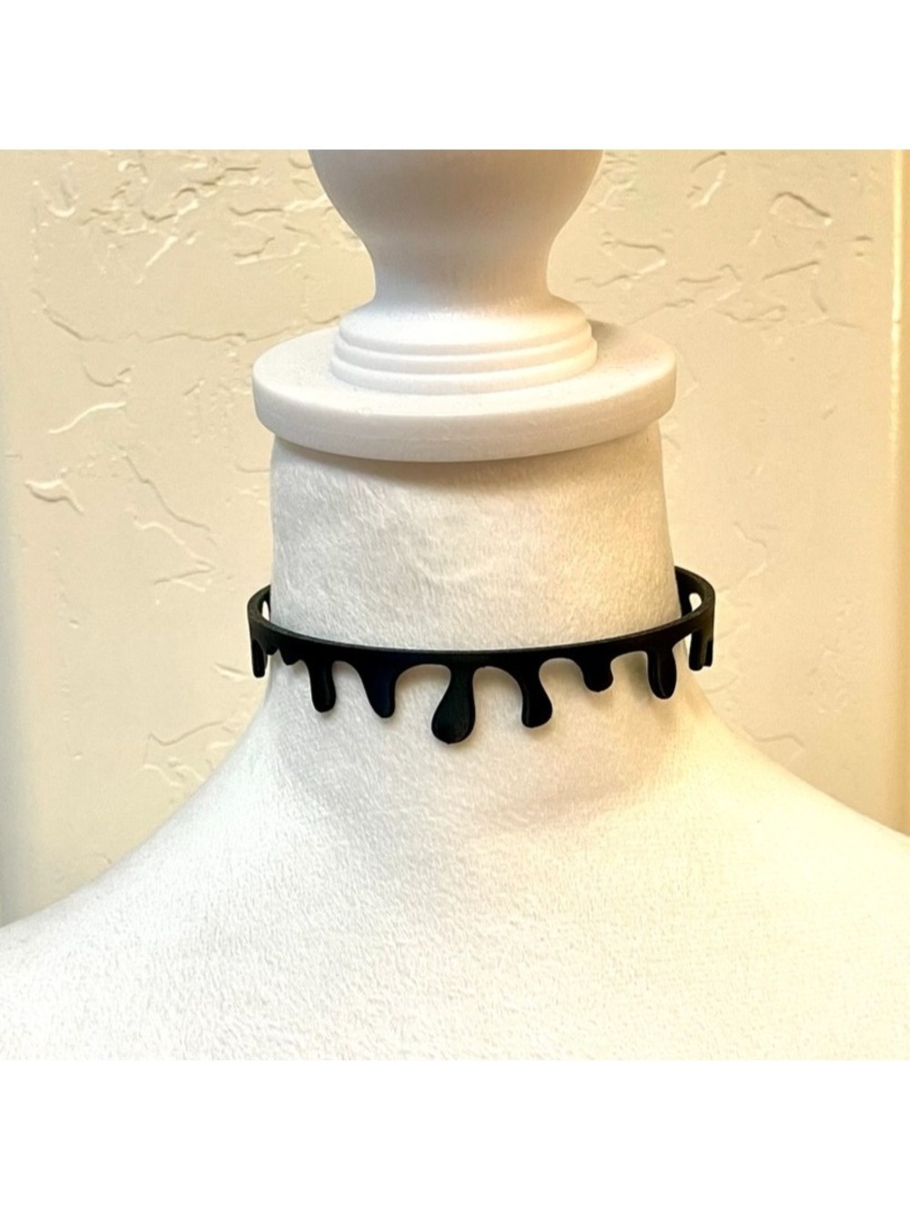 Drip Necklace Choker, Gothic, Halloween - Black